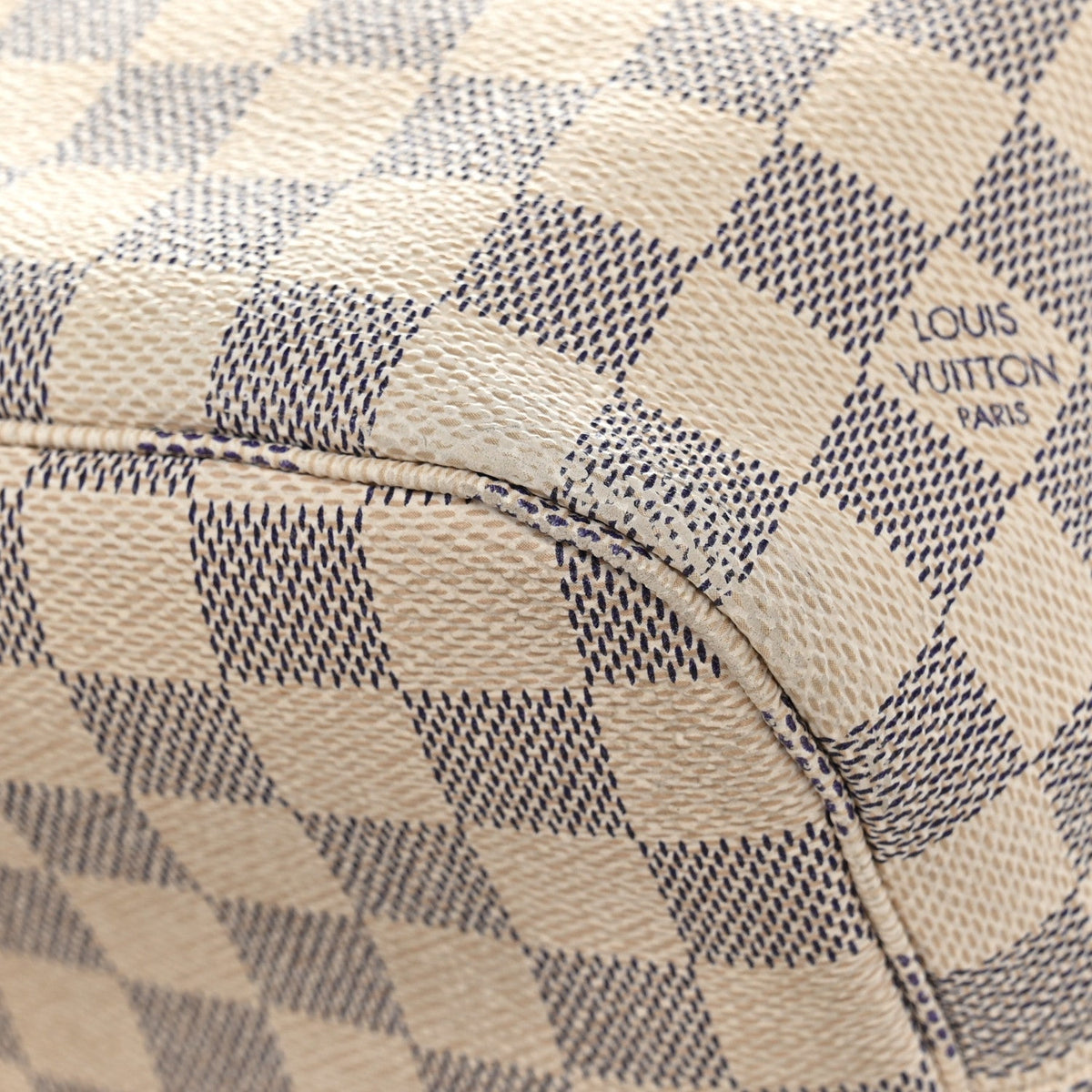 Damier Azur Neo Neverfull Mm Handbag
