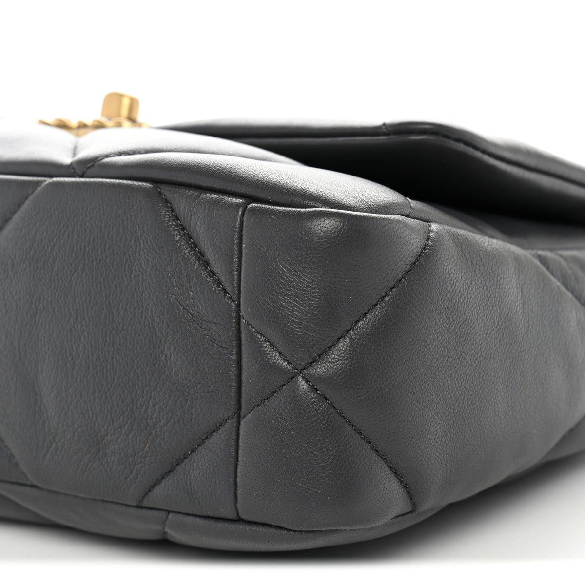 Medium Quilted Lambskin Flap Shoulder Bag - Grey