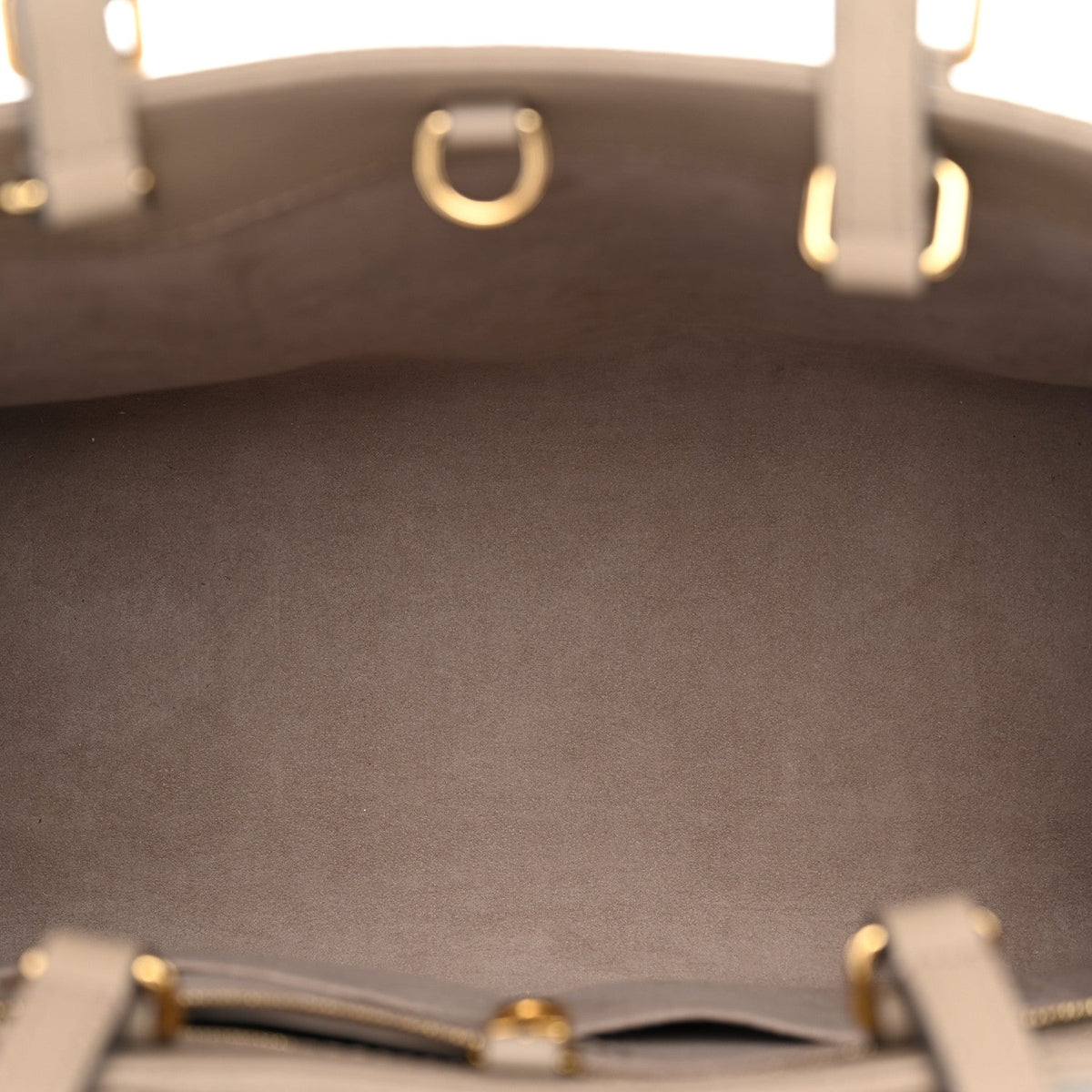 Empreinte Monogram Giant Onthego Mm Tour Handbag
