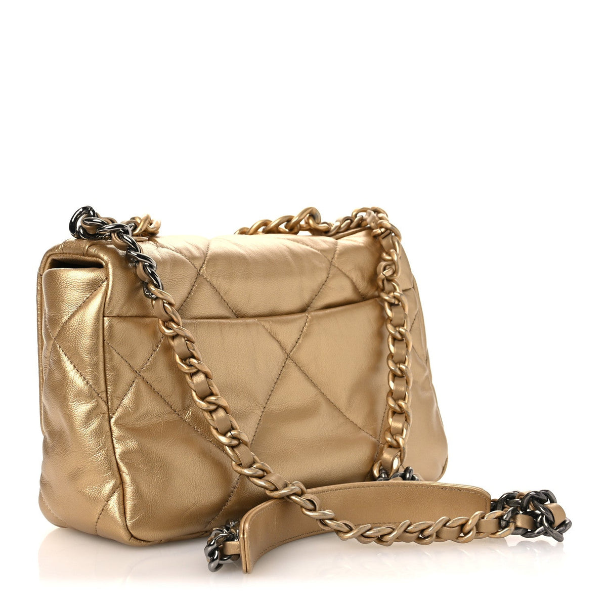 Medium Quilted Goatskin Flap Shoulder Bag - Gold