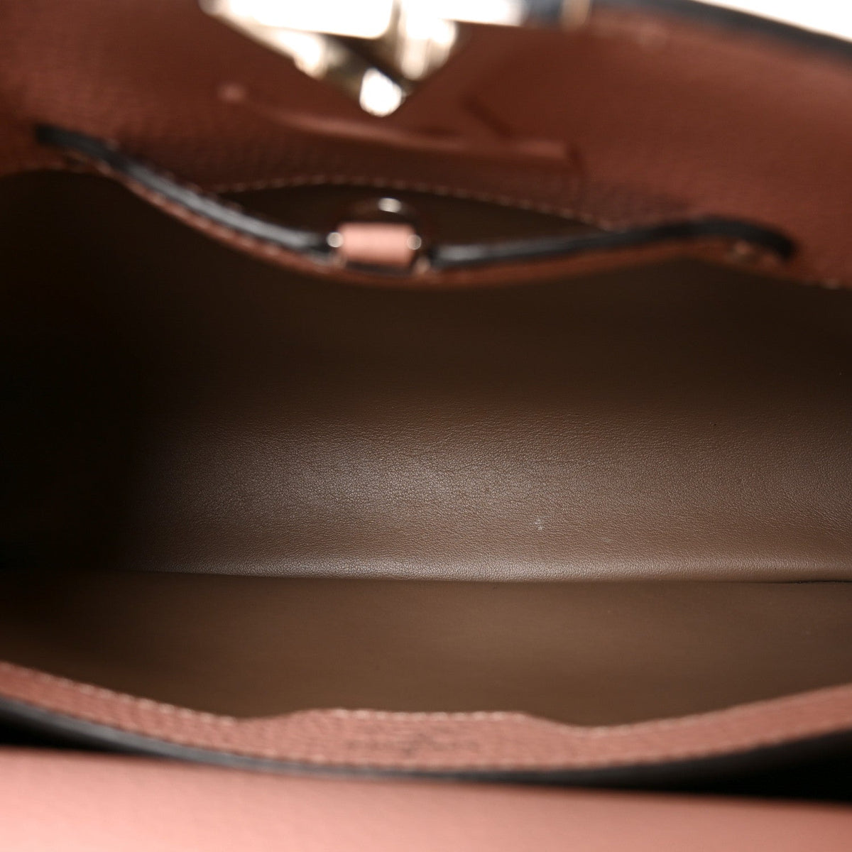 Taurillon Snakeskin Capucines Pm Magnoli Handbag