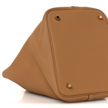 Taurillon Clemence Picotin Lock Mm Biscu Handbag