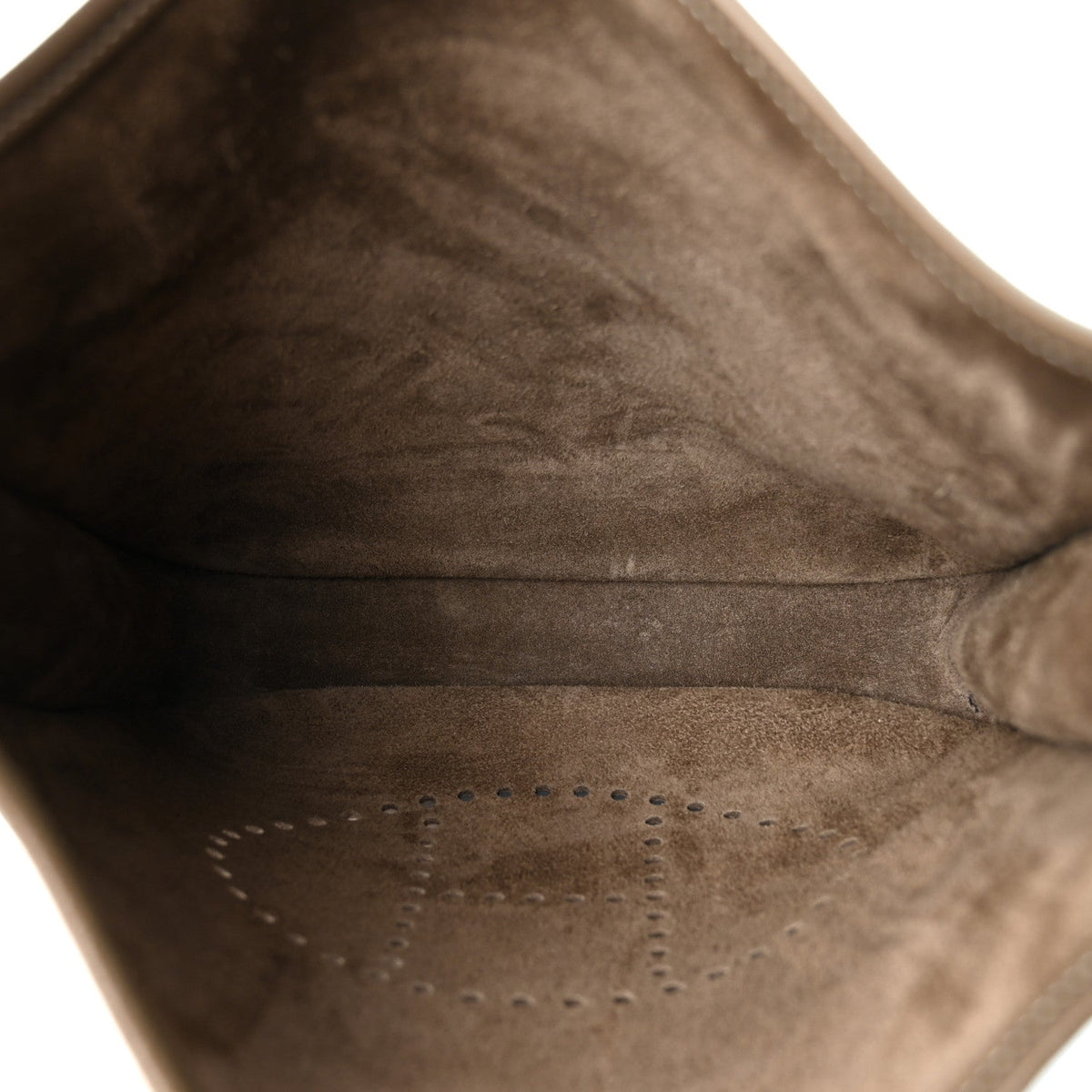 Taurillon Clemence Evelyne Iii Pm Etoupe Handbag
