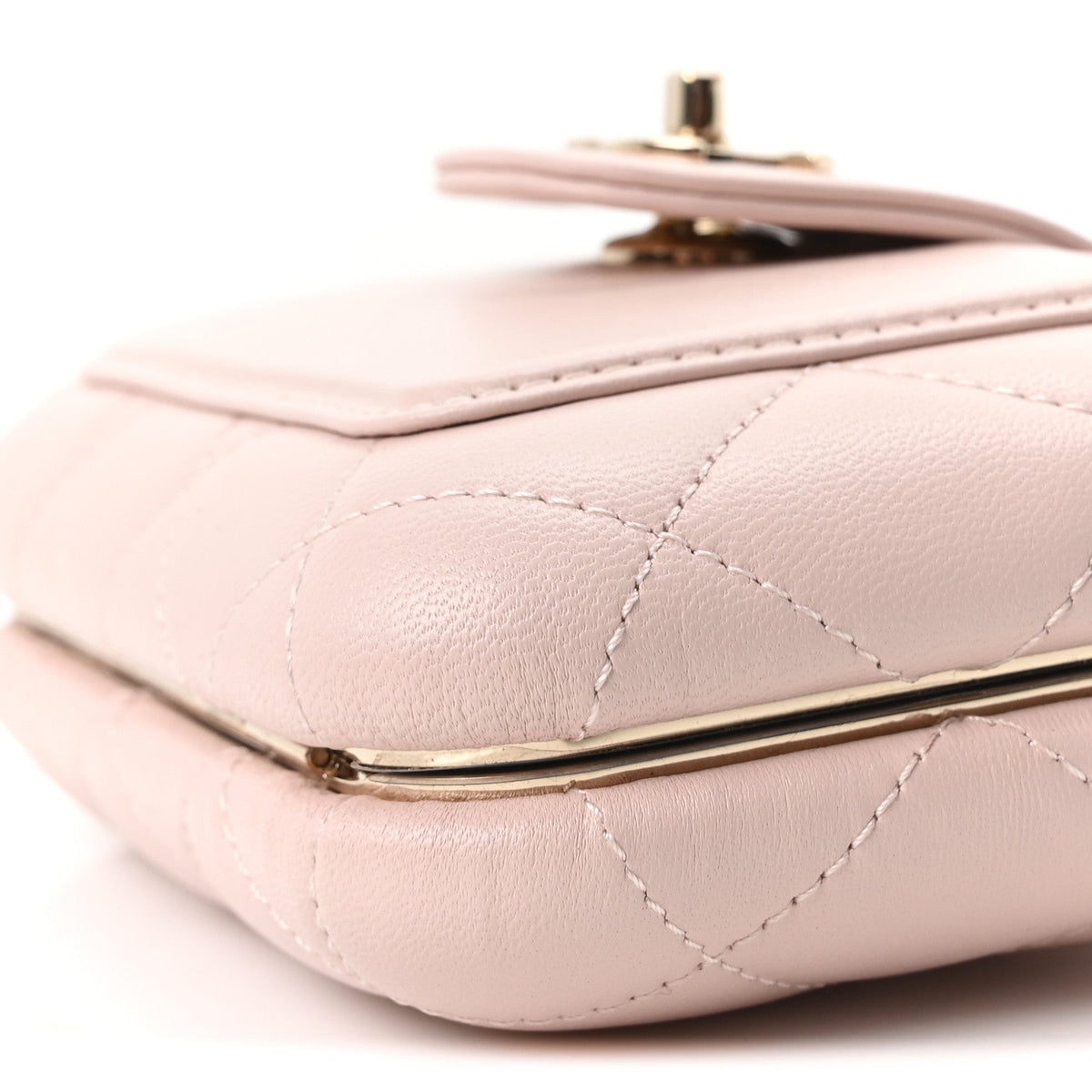 Mini Quilted Lambskin Handbag - Pink