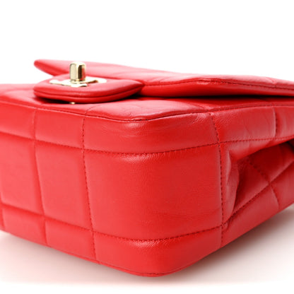 Mini Quilted Lambskin Flap Shoulder Bag - Red