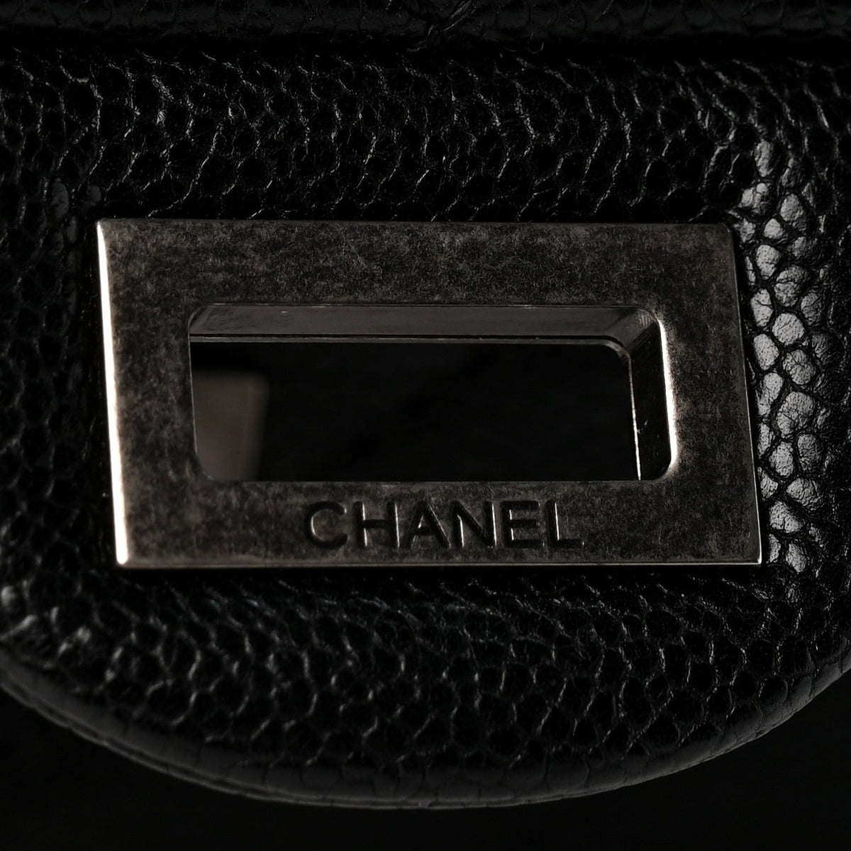 Quilted Caviar Flap Shoulder Bag - Black