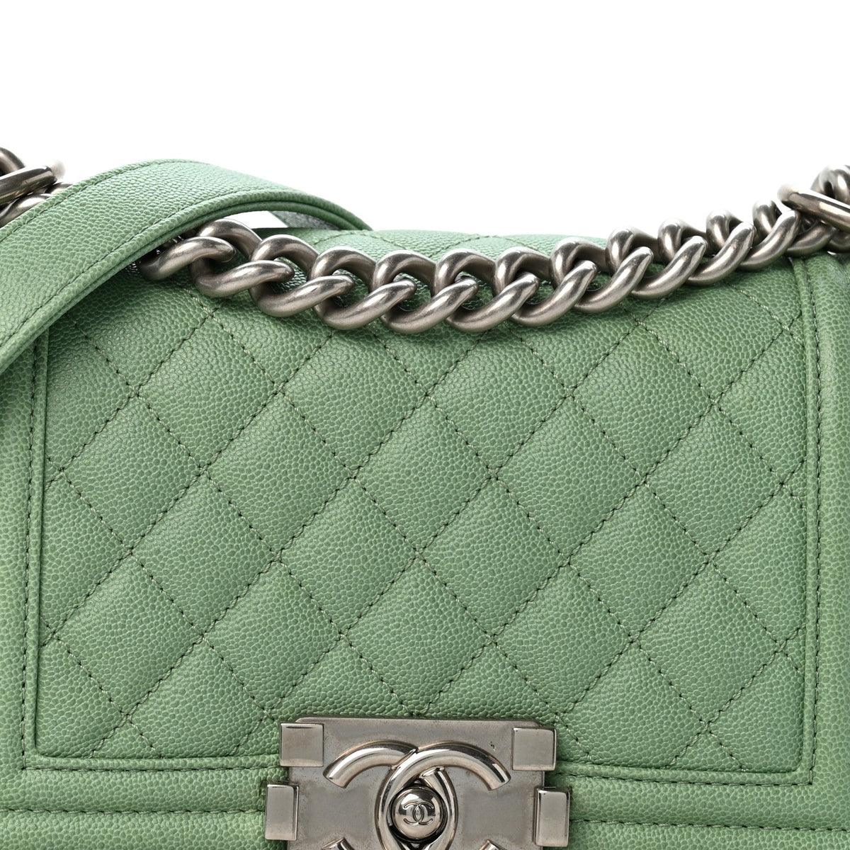 Small Quilted Caviar Flap Shoulder Bag - Green