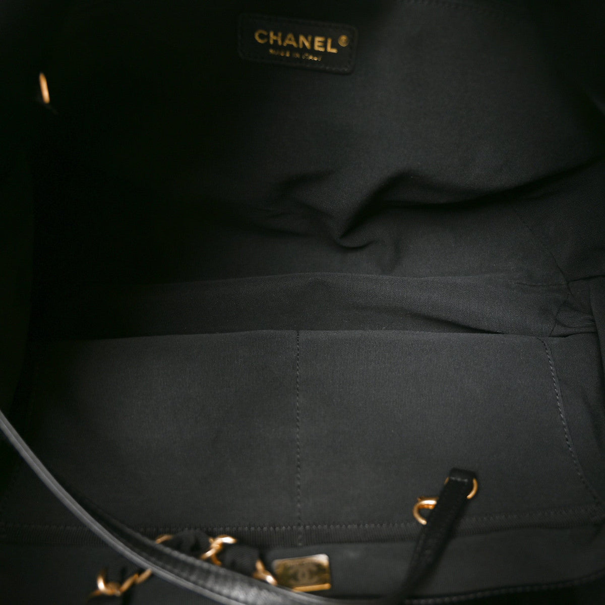 Quilted Nylon Tote Bag - Black