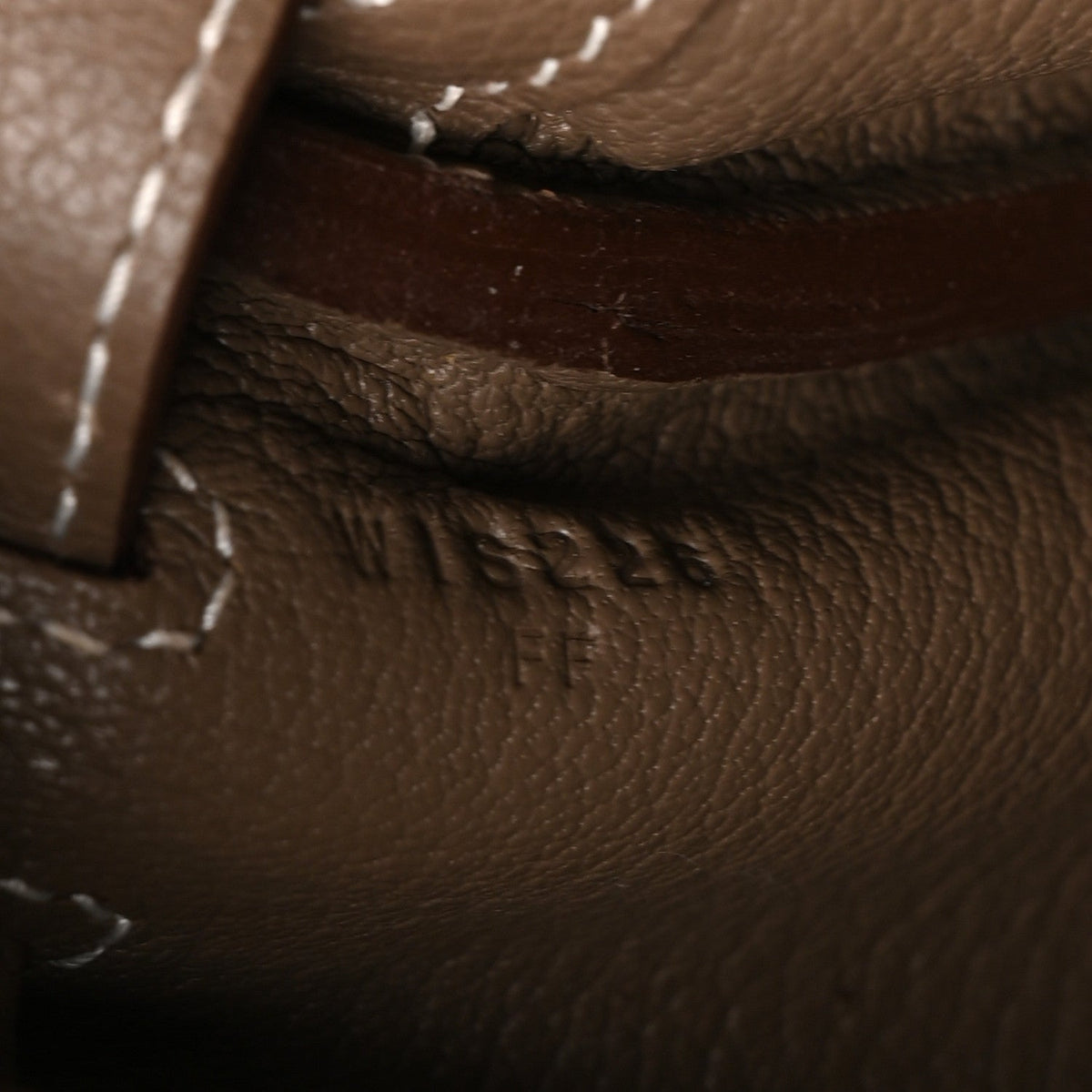 Evercolor Kelly Messenger Pm Etoupe Handbag