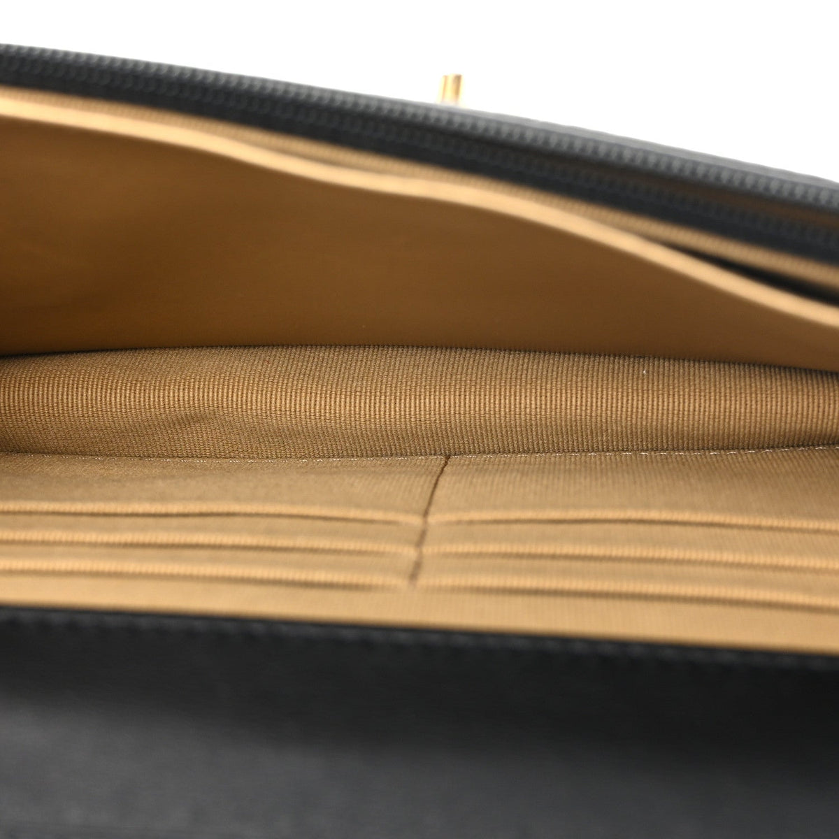 Quilted Lambskin Wallet Bag - Black