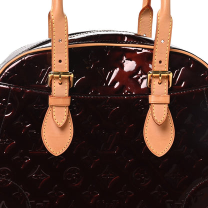 Vernis Summit Drive Amarante Handbag