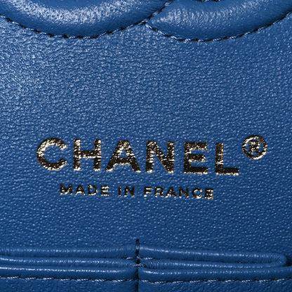 Medium Quilted Caviar Flap Shoulder Bag - Blue