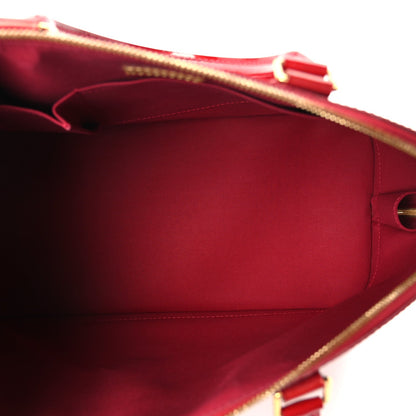 Vernis Alma Gm Pomme D'Amour Handbag
