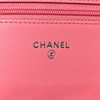 Quilted Lambskin Wallet Bag - Pink