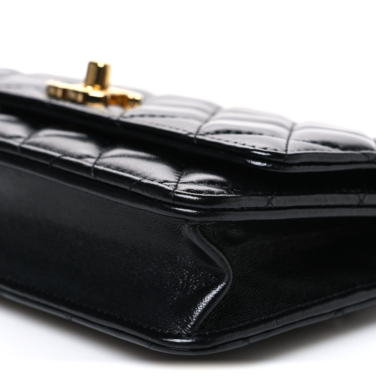 Quilted Lambskin Wallet Bag - Gold