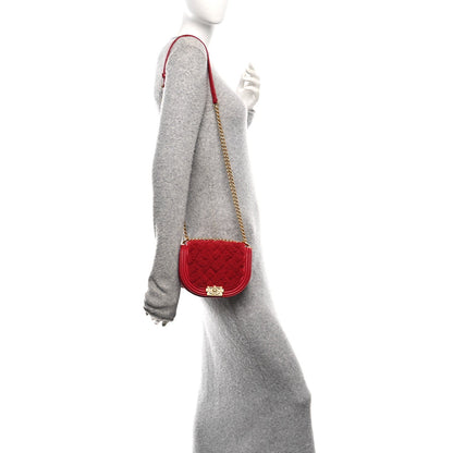 Small Quilted Calfskin Handbag - Red