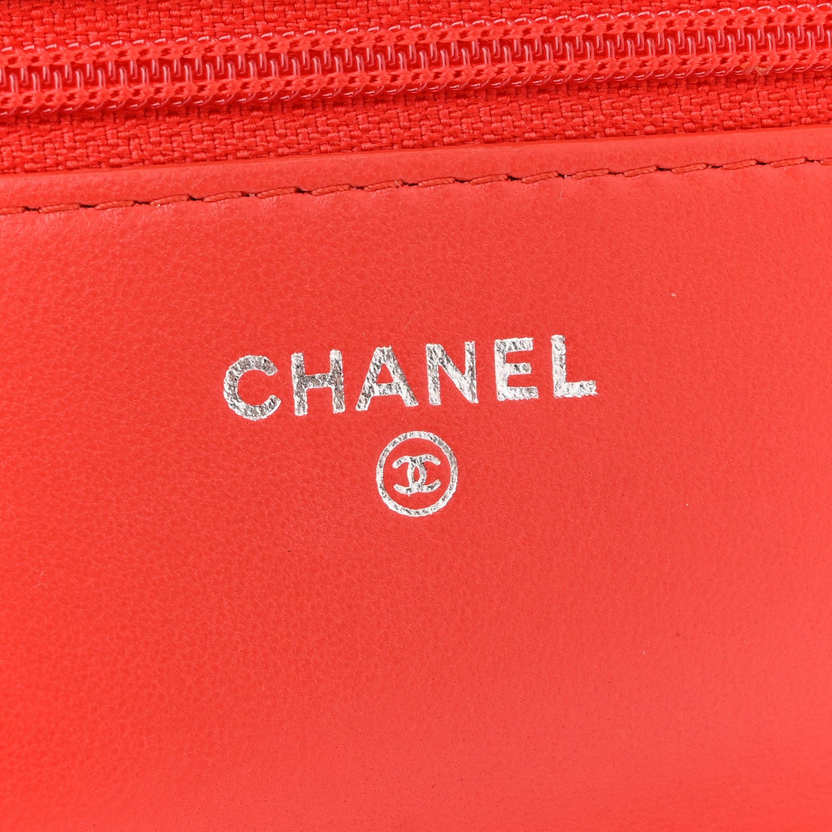 Quilted Lambskin Wallet Bag - Red