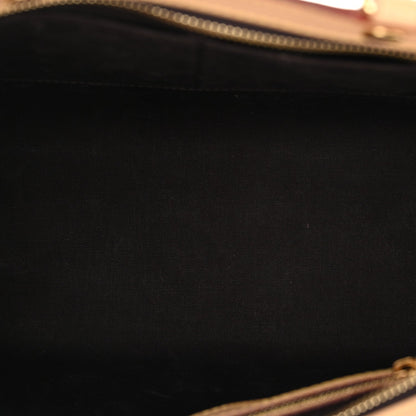 Vernis Brea Mm Amarante Handbag