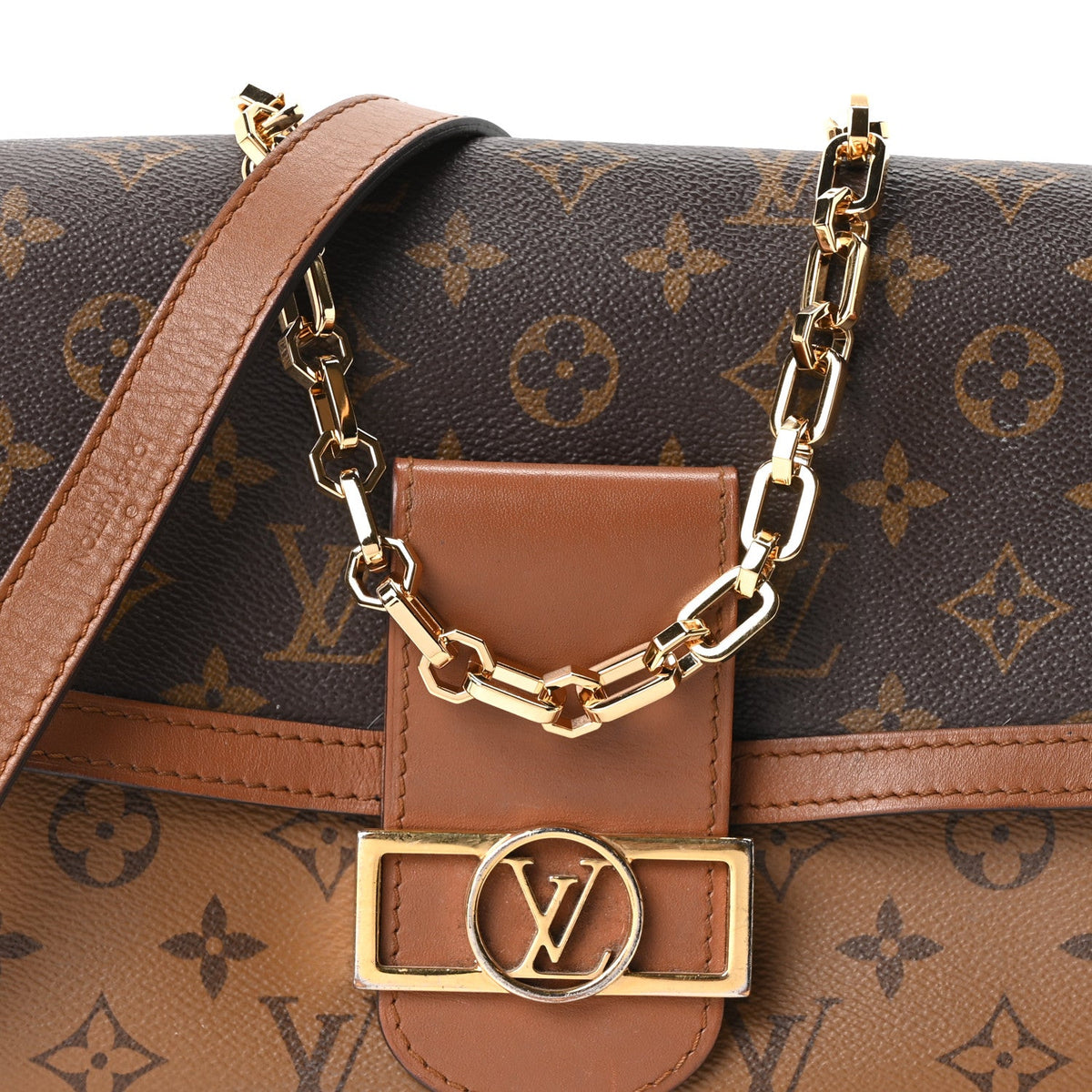 Reverse Monogram Dauphine Mm Handbag