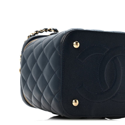 Small Quilted Caviar Handbag - Blue
