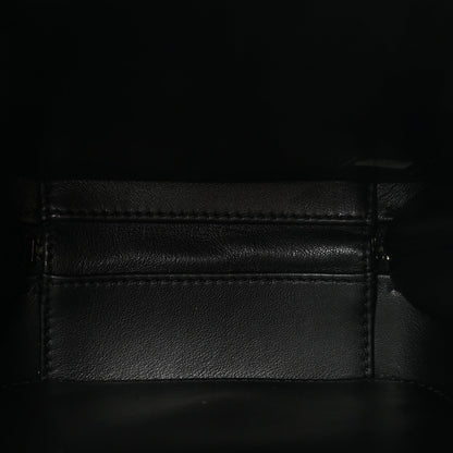Quilted Caviar Handbag - Black