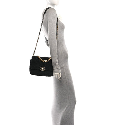 Medium Quilted Flap Shoulder Bag - Black