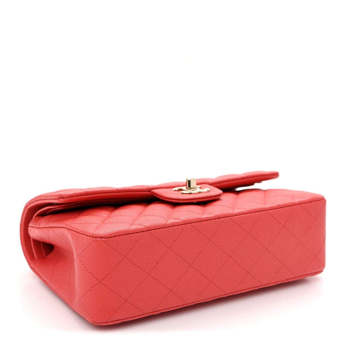 Small Quilted Caviar Flap Shoulder Bag - Red