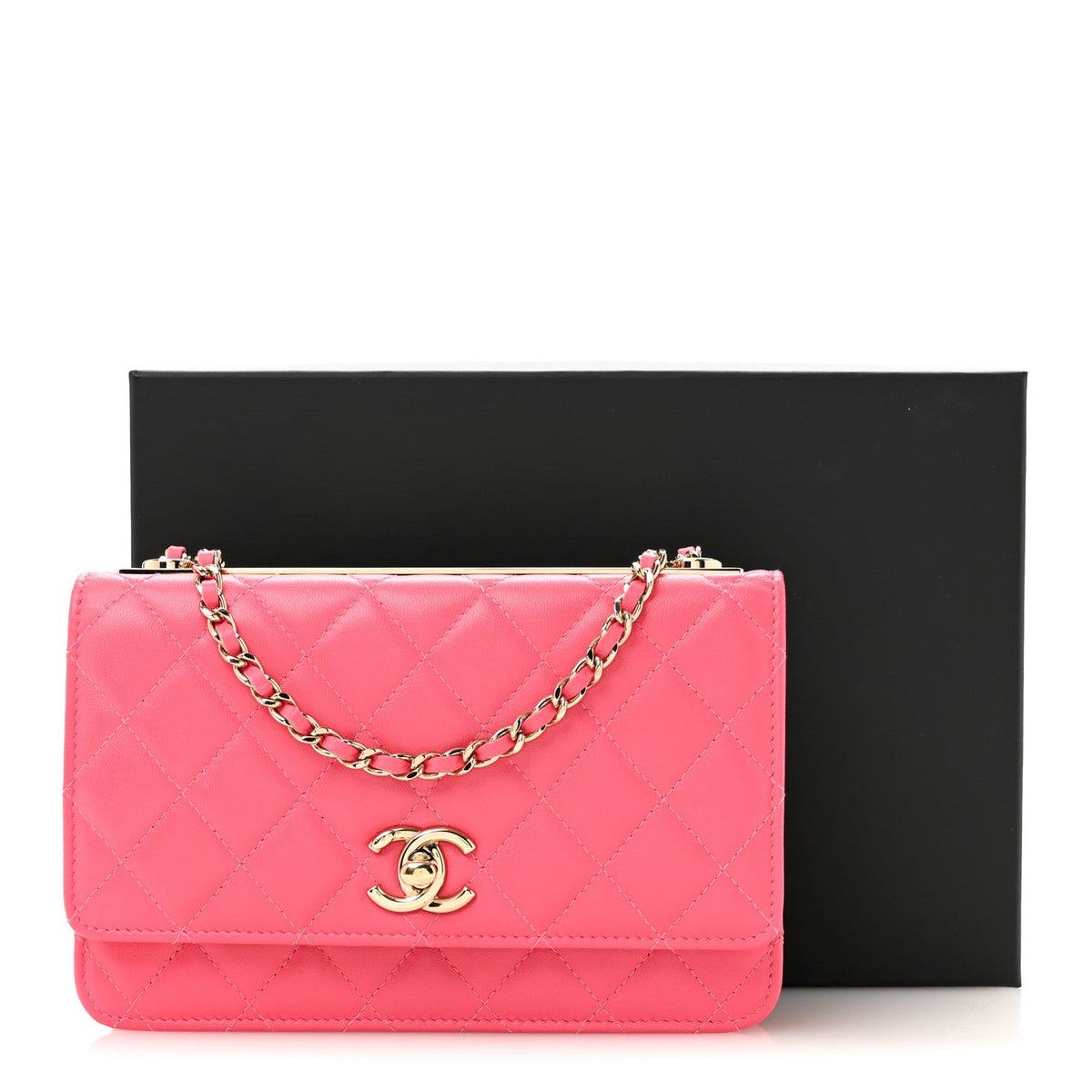 Quilted Lambskin Wallet Bag - Pink