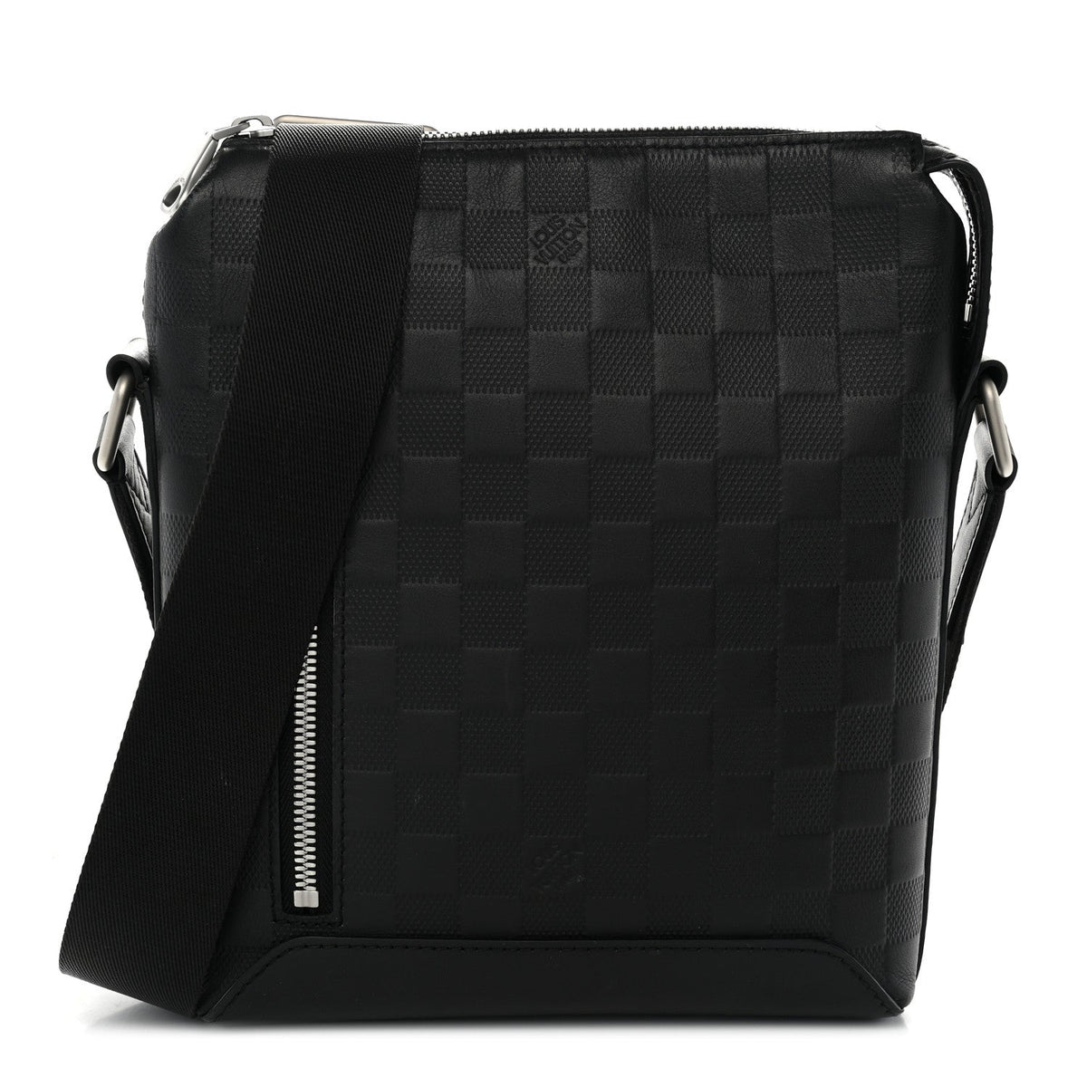 Damier Infini Discovery Messenger Bb Ony Handbag