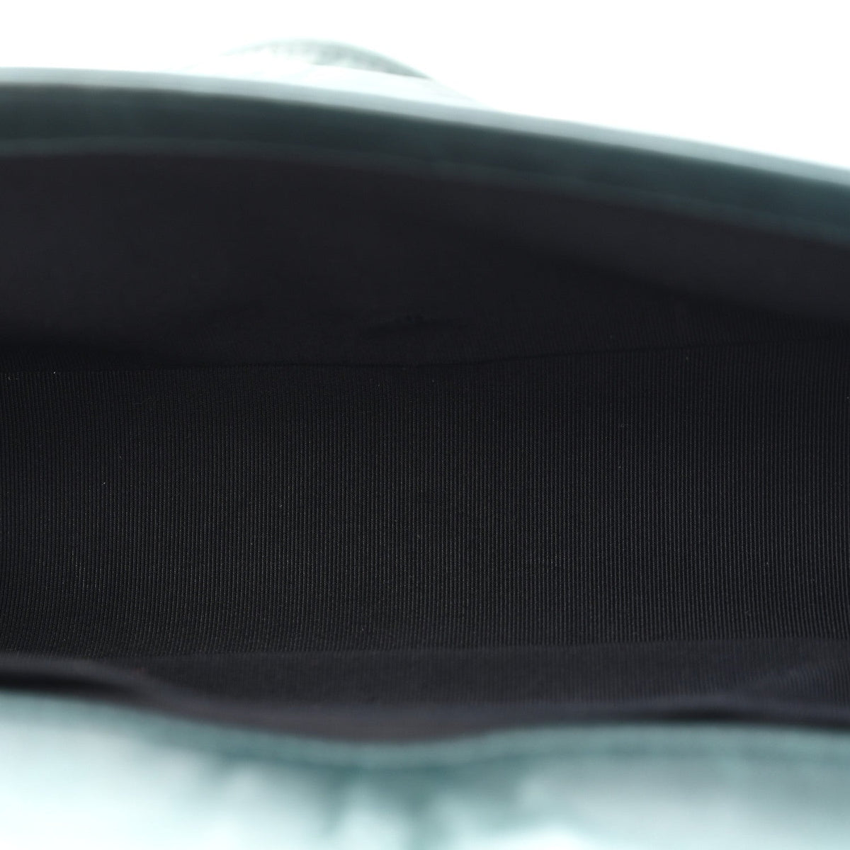 Medium Calfskin Flap Shoulder Bag - Green