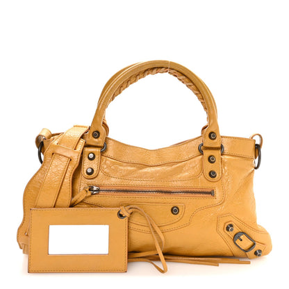 Agneau Classic Hardware First Jaune Mout Handbag