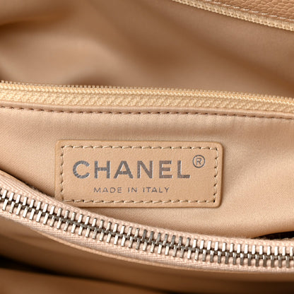 Quilted Caviar Tote Bag - Beige