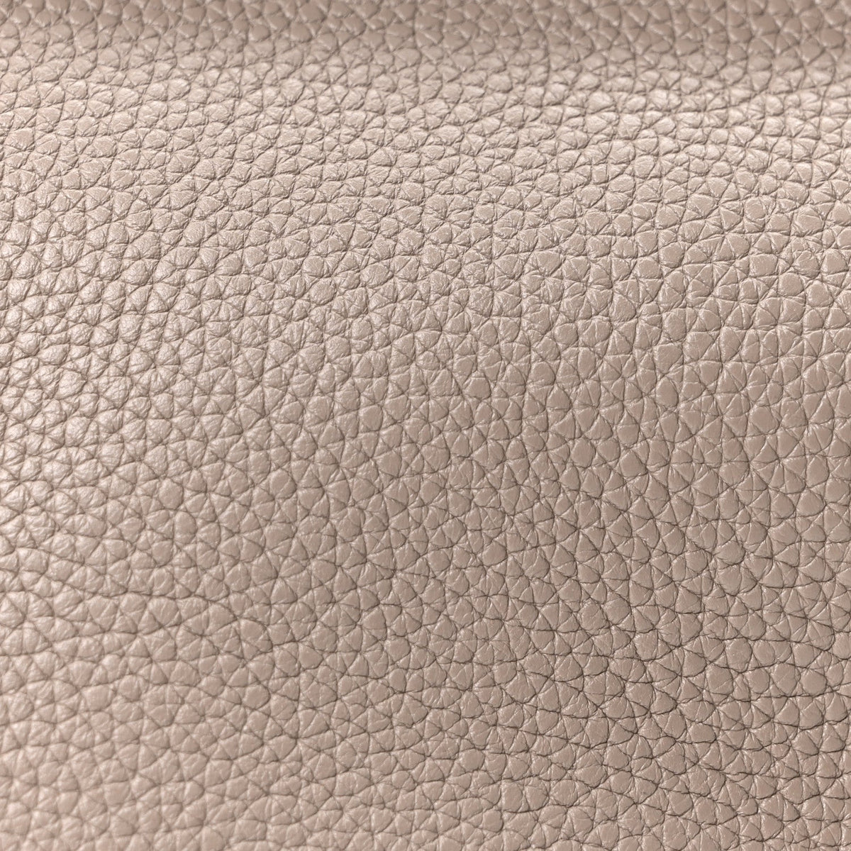 Togo Swift / 29 Etoupe Handbag
