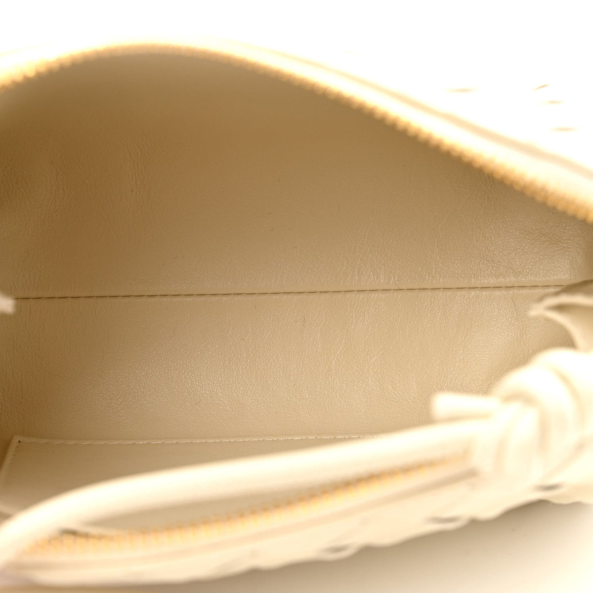 Nappa Pouch