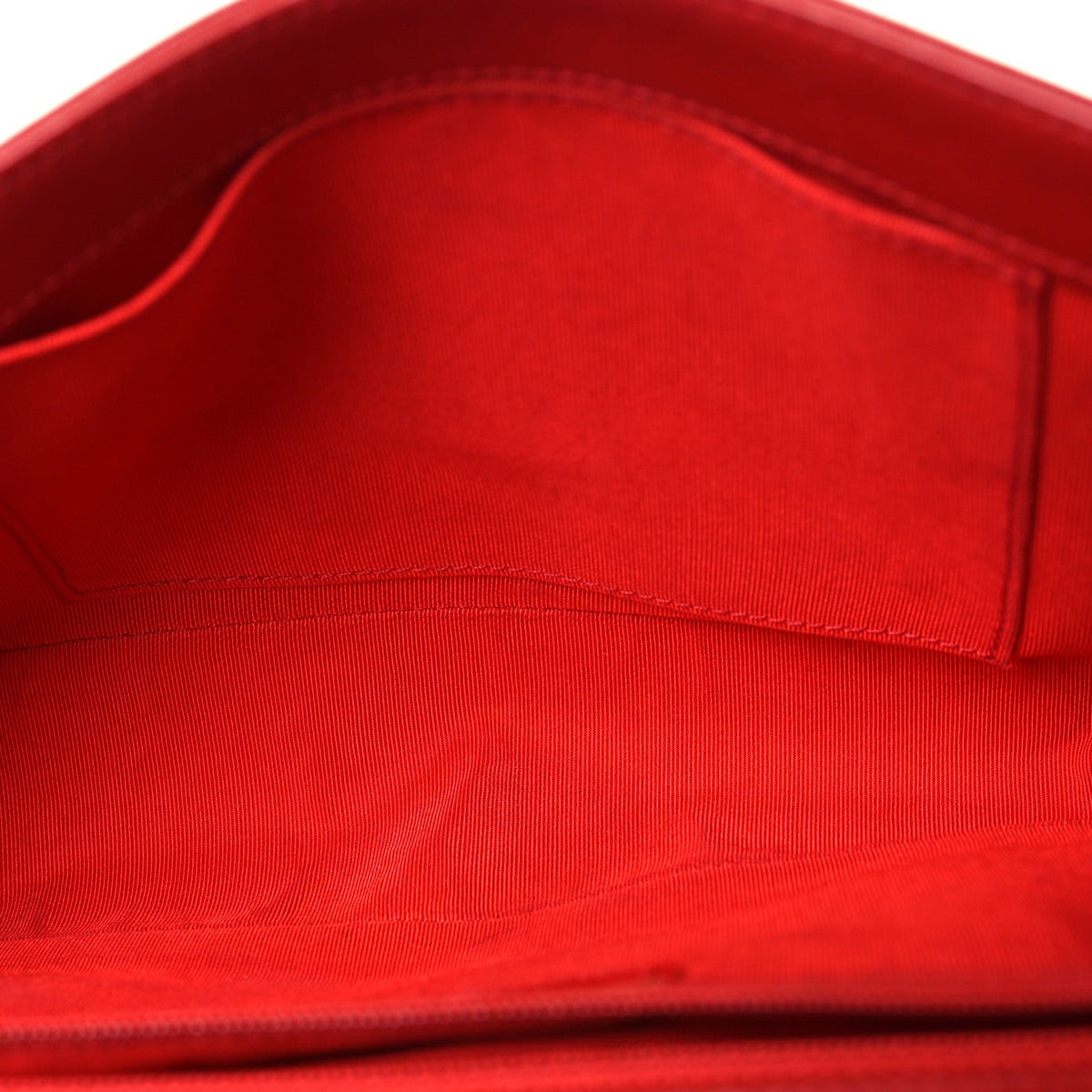 Medium Quilted Lambskin Flap Shoulder Bag - Red