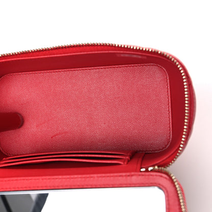 Quilted Caviar Handbag - Red