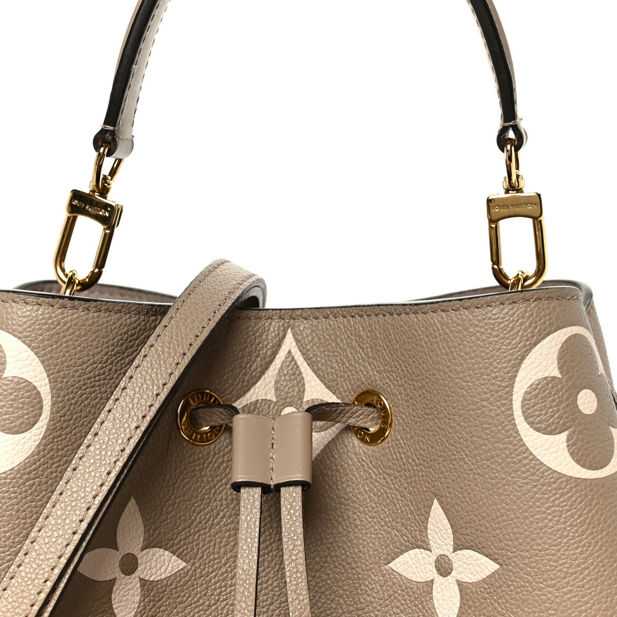 Empreinte Monogram Giant Neonoe Mm Tourt Handbag