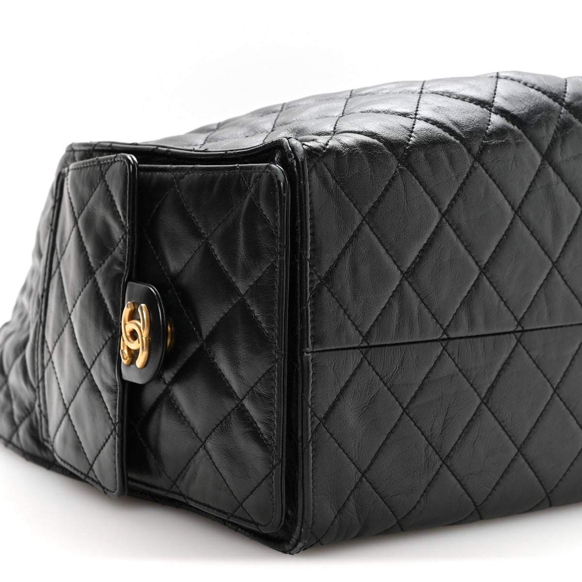 Medium Quilted Calfskin Handbag - Black