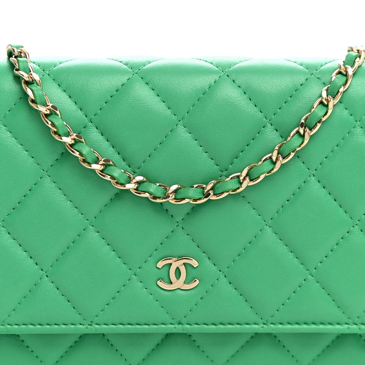 Quilted Lambskin Wallet Bag - Green
