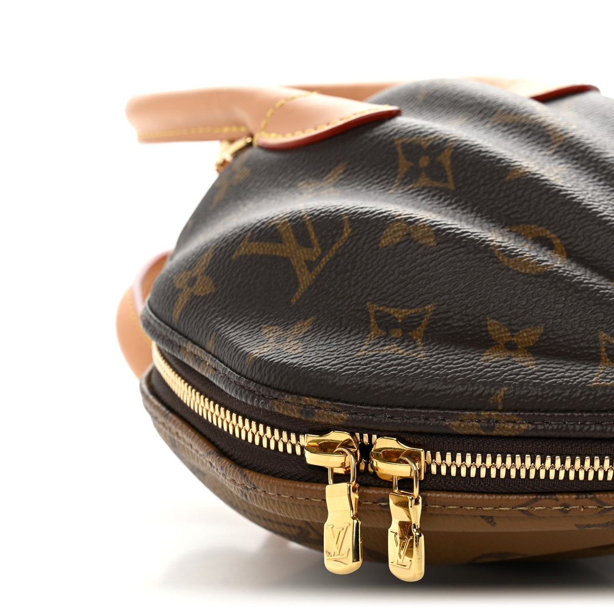 Reverse Monogram Venus Nm Handbag