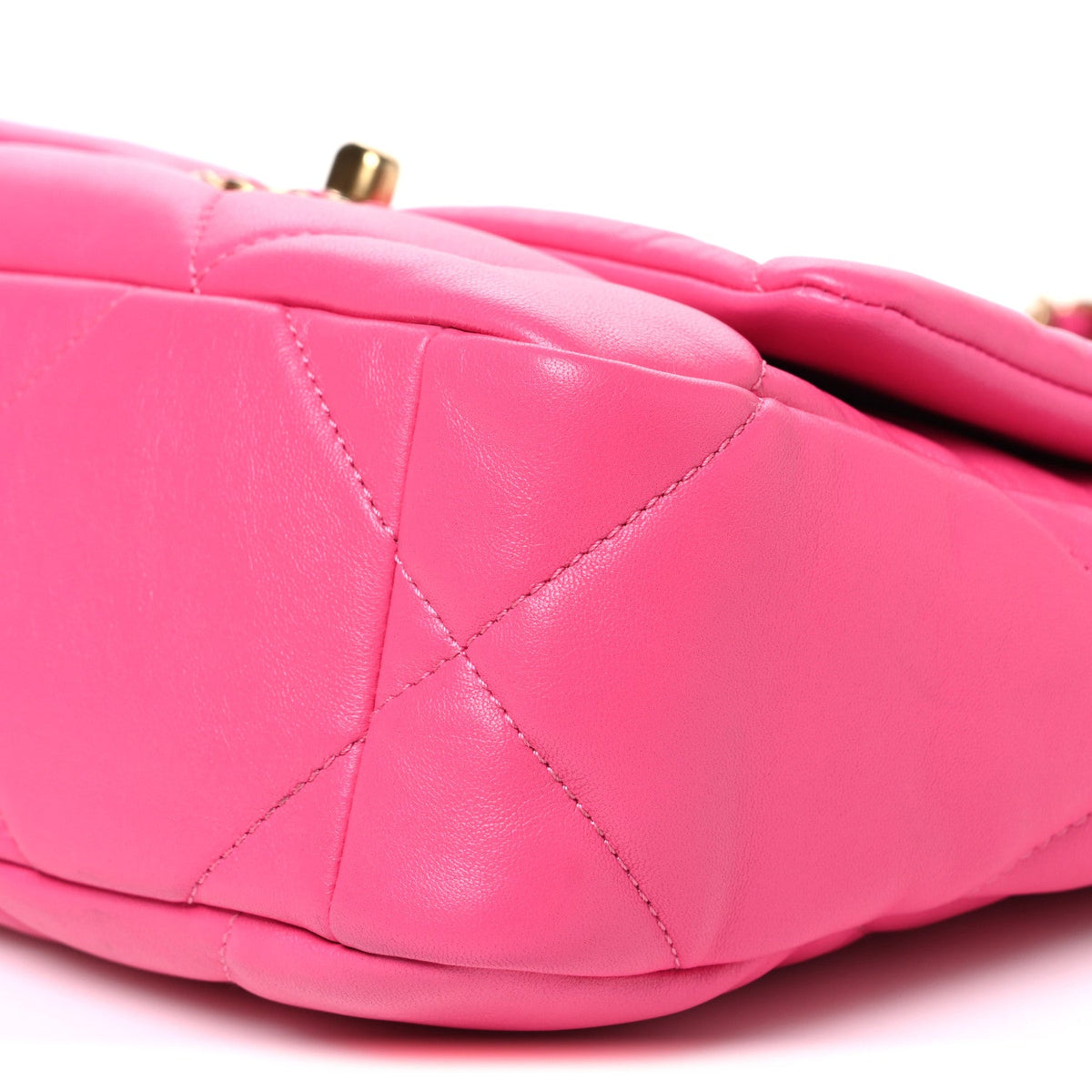 Medium Quilted Lambskin Flap Shoulder Bag - Pink