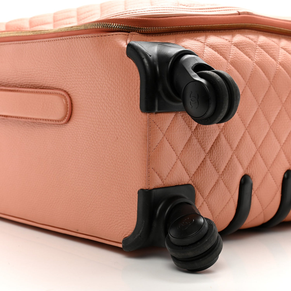 Quilted Calfskin Handbag - Pink