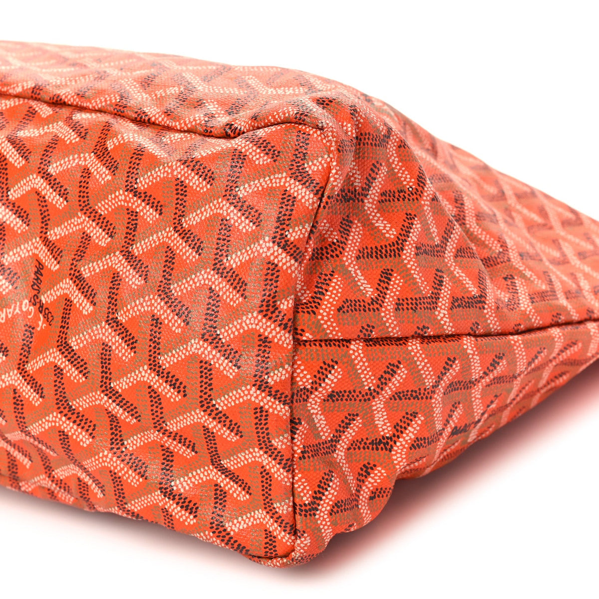 Ine Saint Louis Pm Orange Handbag