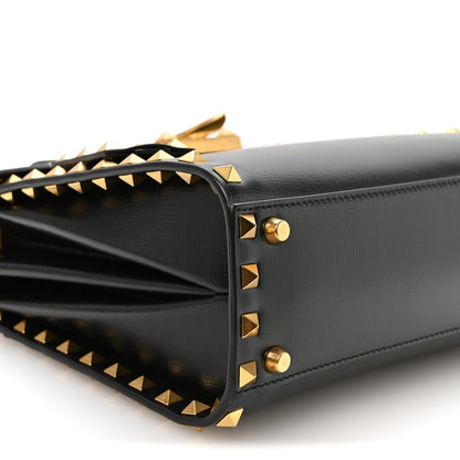 Small Calfskin Flap Shoulder Bag - Black