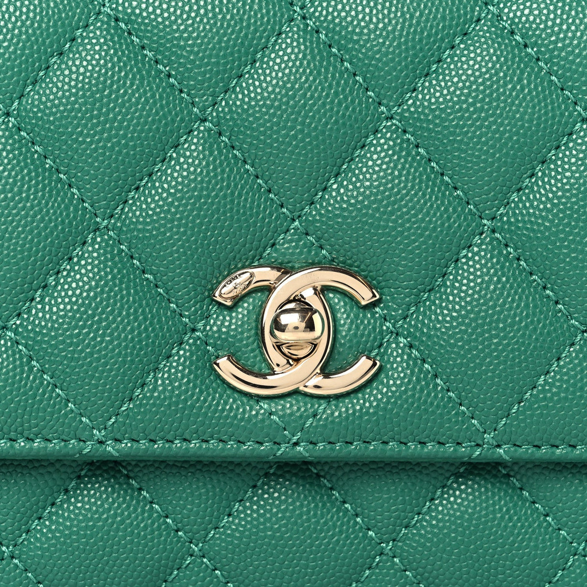 Mini Quilted Caviar Flap Shoulder Bag - Green