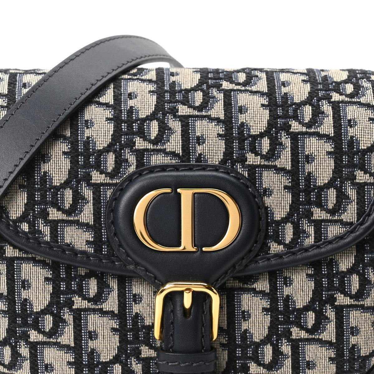 Small Flap Shoulder Bag - Blue