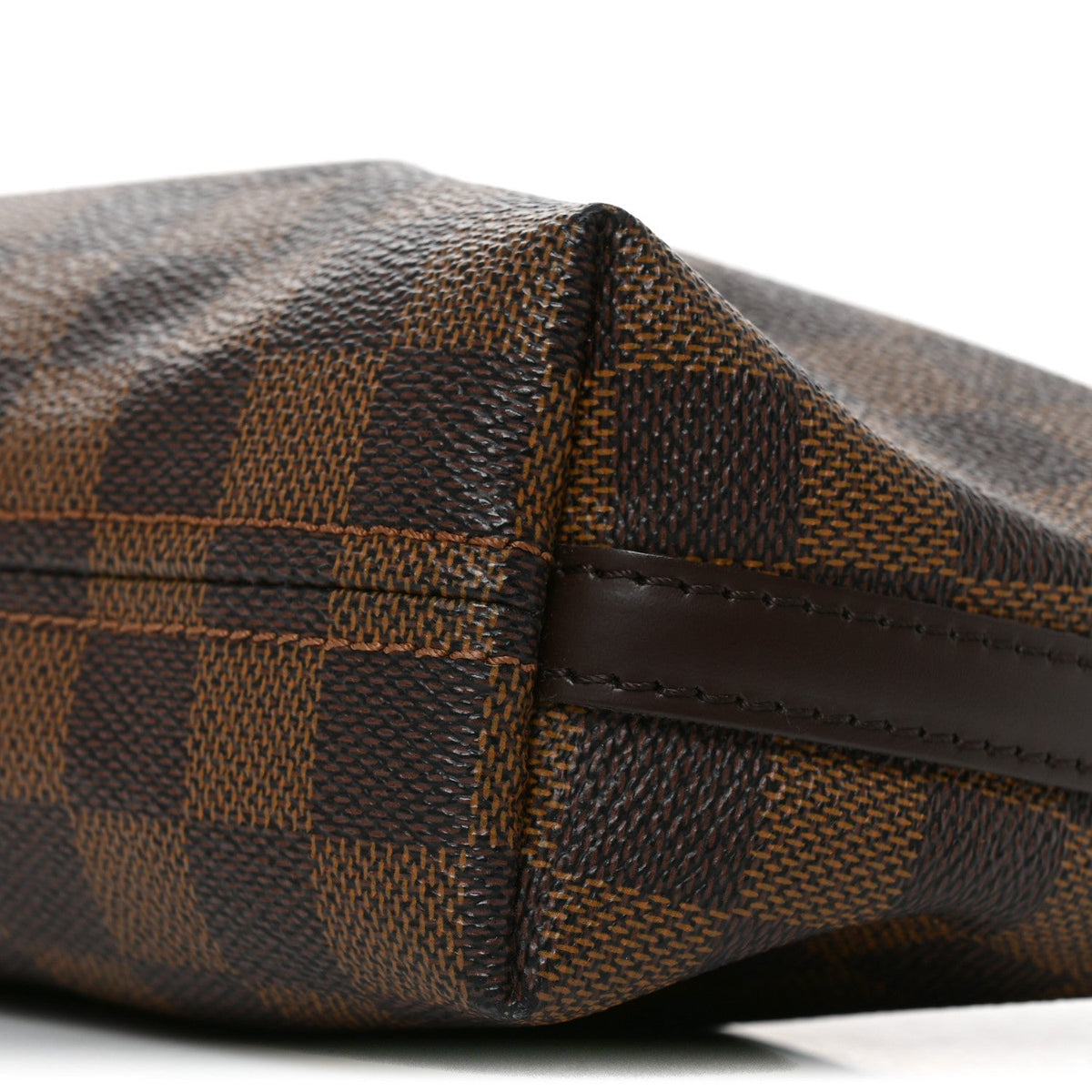 Damier Ebene Illovo Pm Handbag