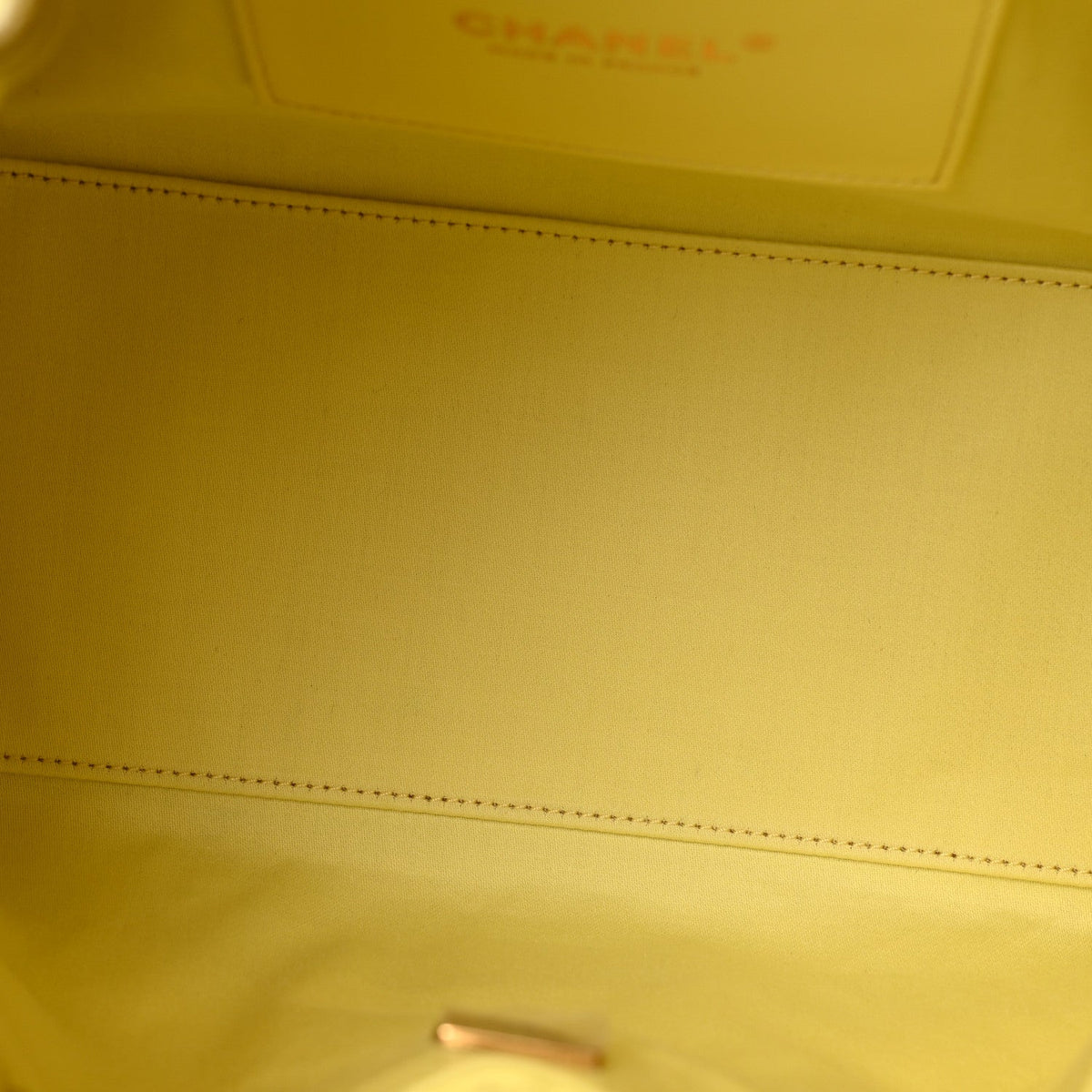 Small Quilted Caviar Handbag - Yellow