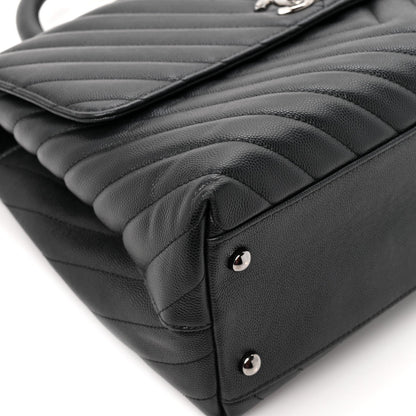 Medium Quilted Caviar Flap Shoulder Bag - Black