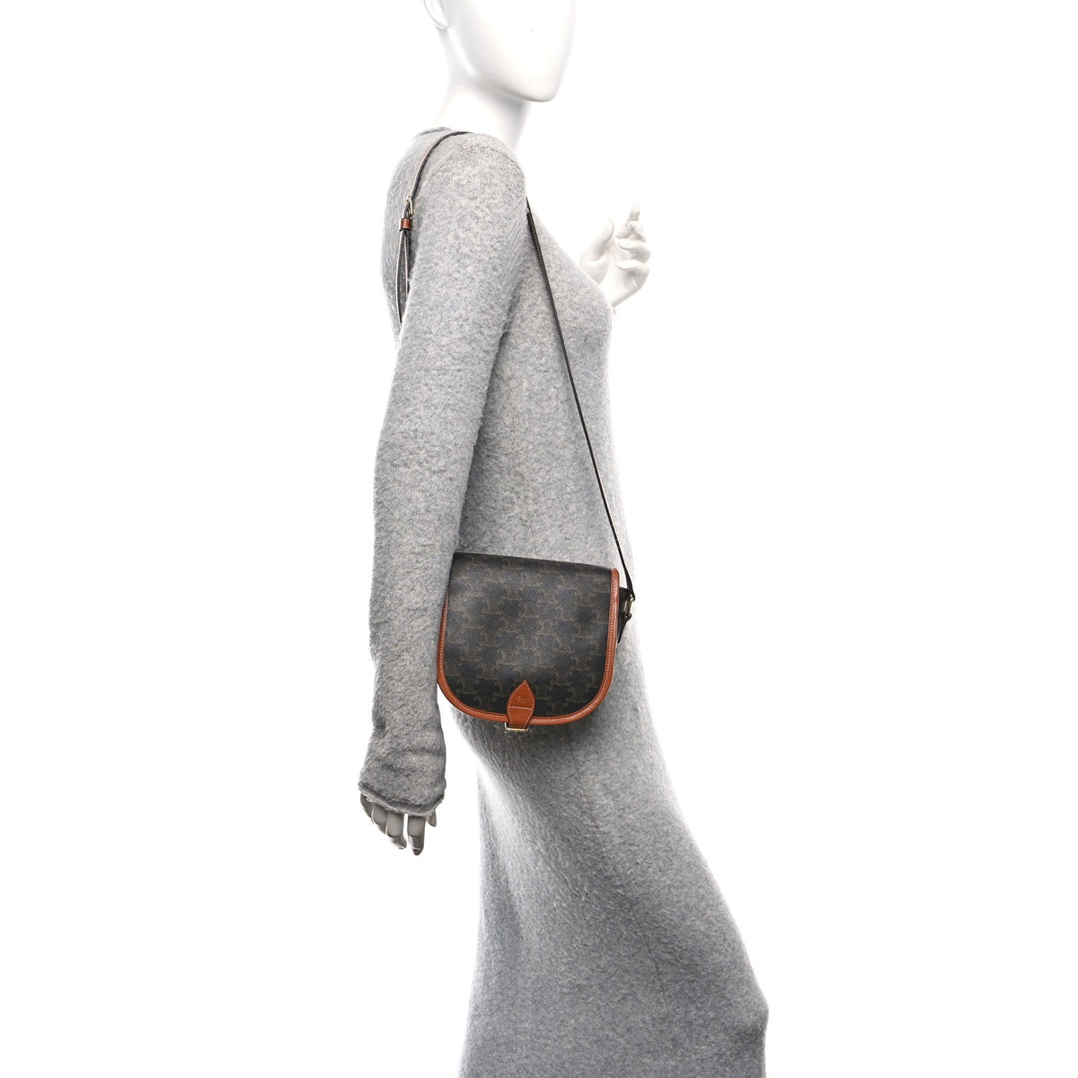 Medium Canvas Handbag - Tan